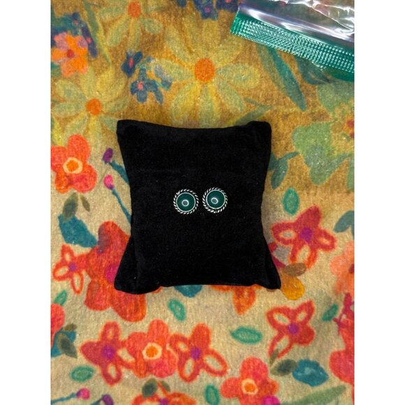 Translucent Green Chaldonacy Hand Made Sterling Silver Earrings - Picture 2 of 2